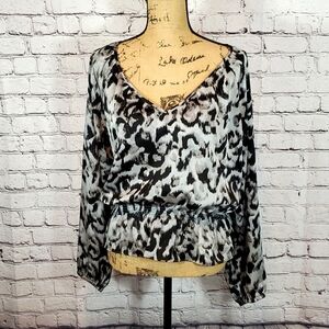 MICHAEL Michael Kors Gray and Black Blouse Size M